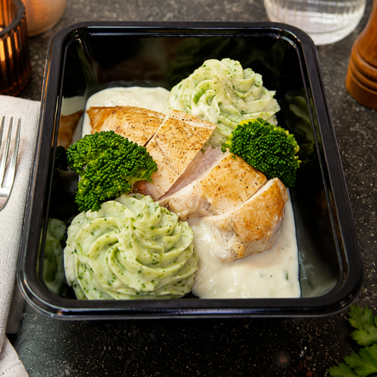 Broccolipuree - kipfilet - tijmsaus