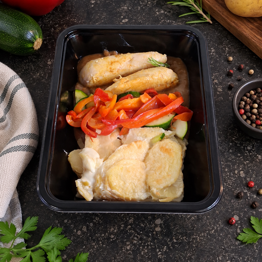 Kipfilet - gratin - paprika - courgette - rozemarijnjus
