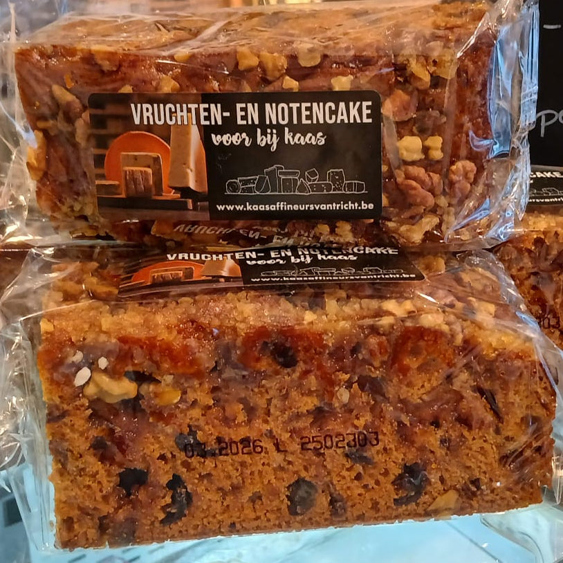 Vruchten- en notencake